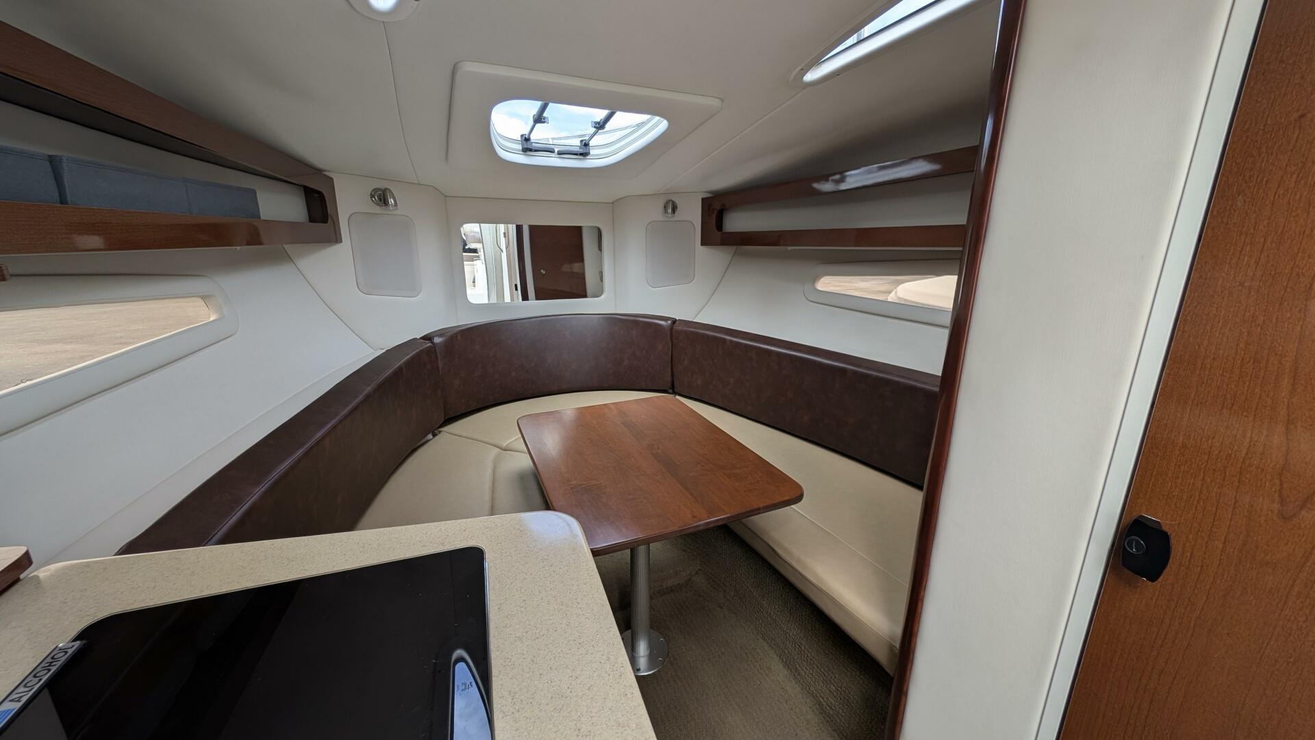 Slide: The Image of Sea Ray 260 Sundancer 2014 - 5199937