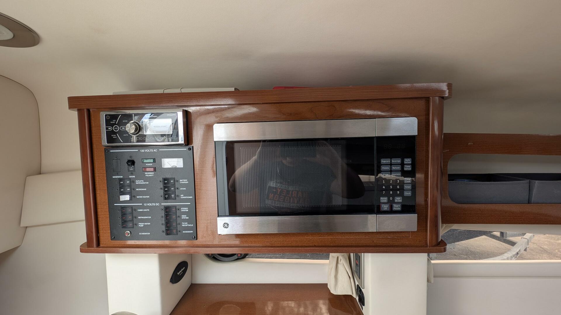 Slide: The Image of Sea Ray 260 Sundancer 2014 - 5199939