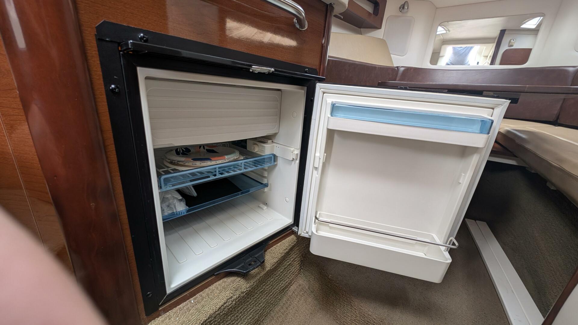 Slide: The Image of Sea Ray 260 Sundancer 2014 - 5199942