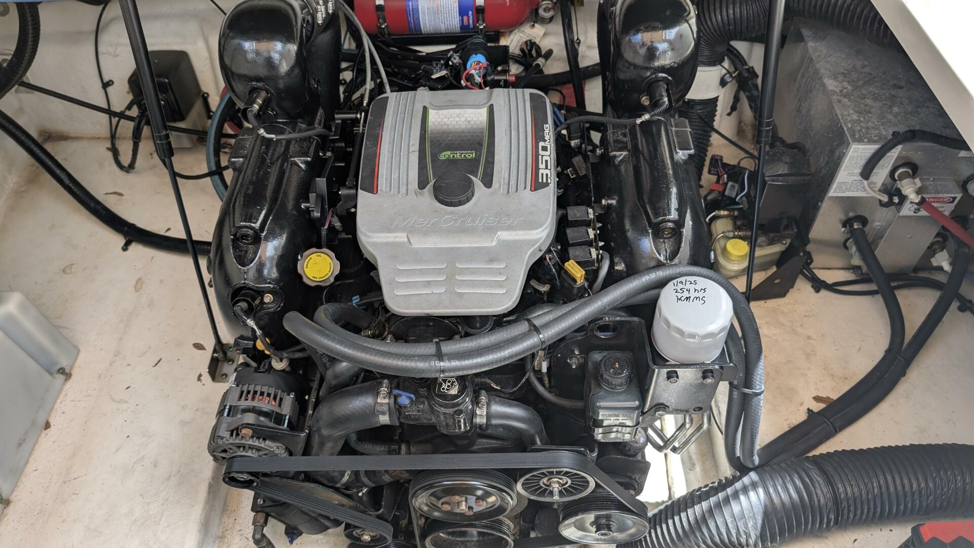 Slide: The Image of Sea Ray 260 Sundancer 2014 - 5199957