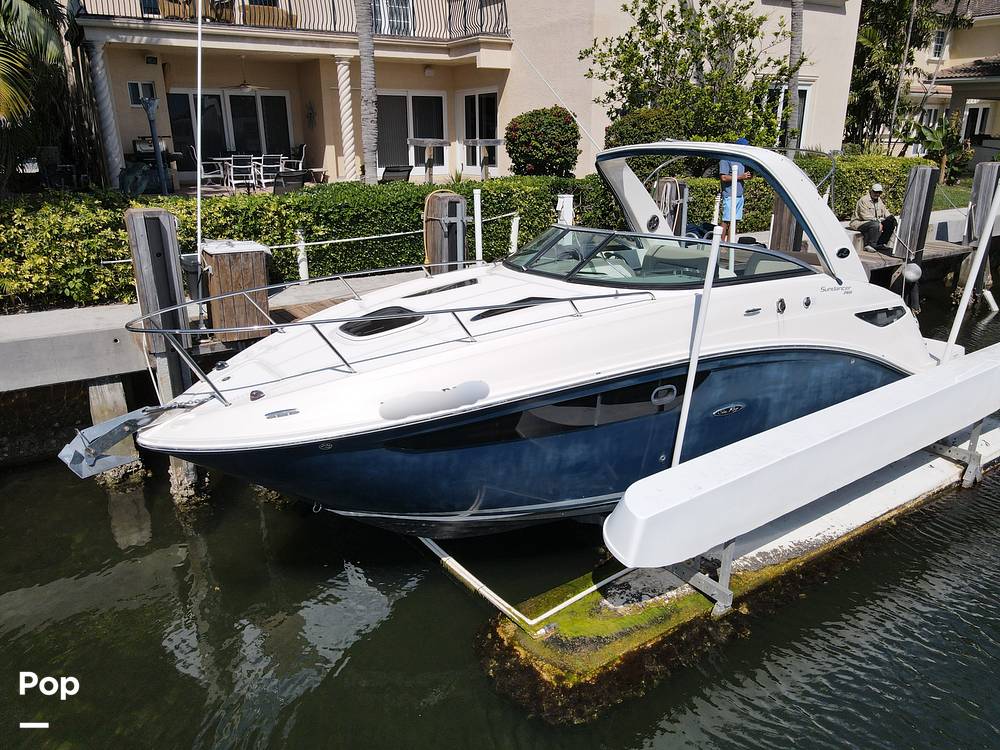 Slide: The Image of Sea Ray 260 Sundancer 2015 - 15275948