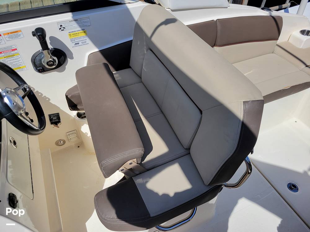 Slide: The Image of Sea Ray 260 Sundancer 2015 - 15275891