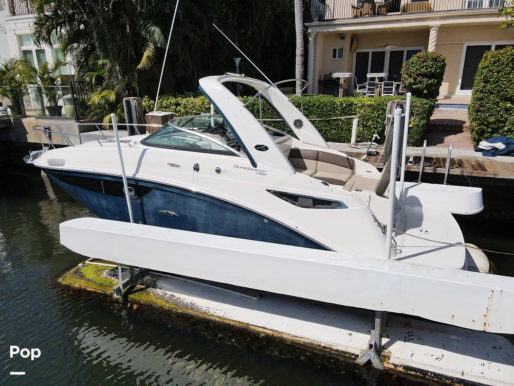 Slide: The Image of Sea Ray 260 Sundancer 2015 - 15275947