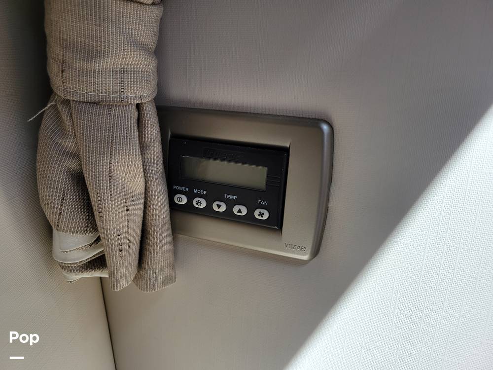 Slide: The Image of Sea Ray 260 Sundancer 2015 - 15275915