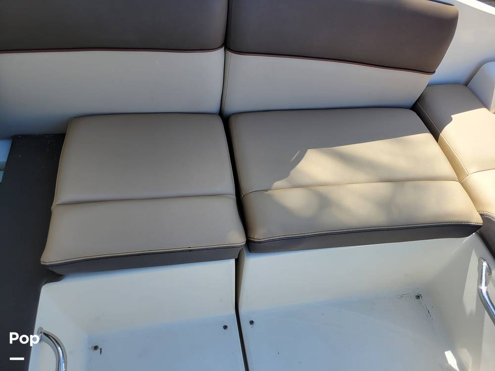 Slide: The Image of Sea Ray 260 Sundancer 2015 - 15526116