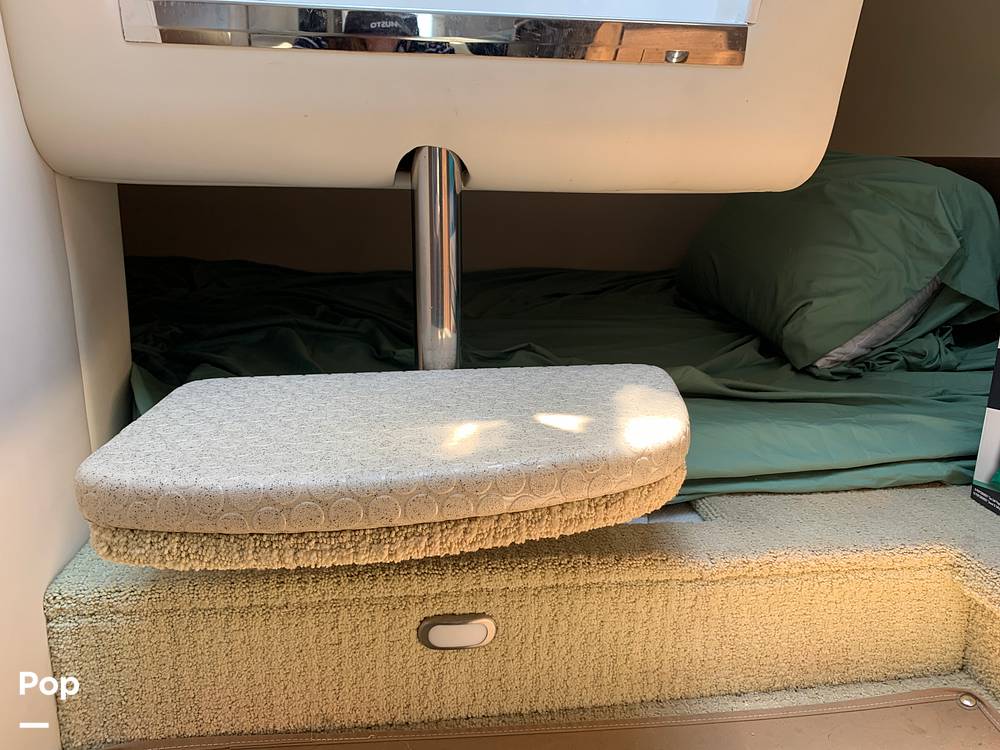 Slide: The Image of Sea Ray 260 Sundancer 2016 - 15680818