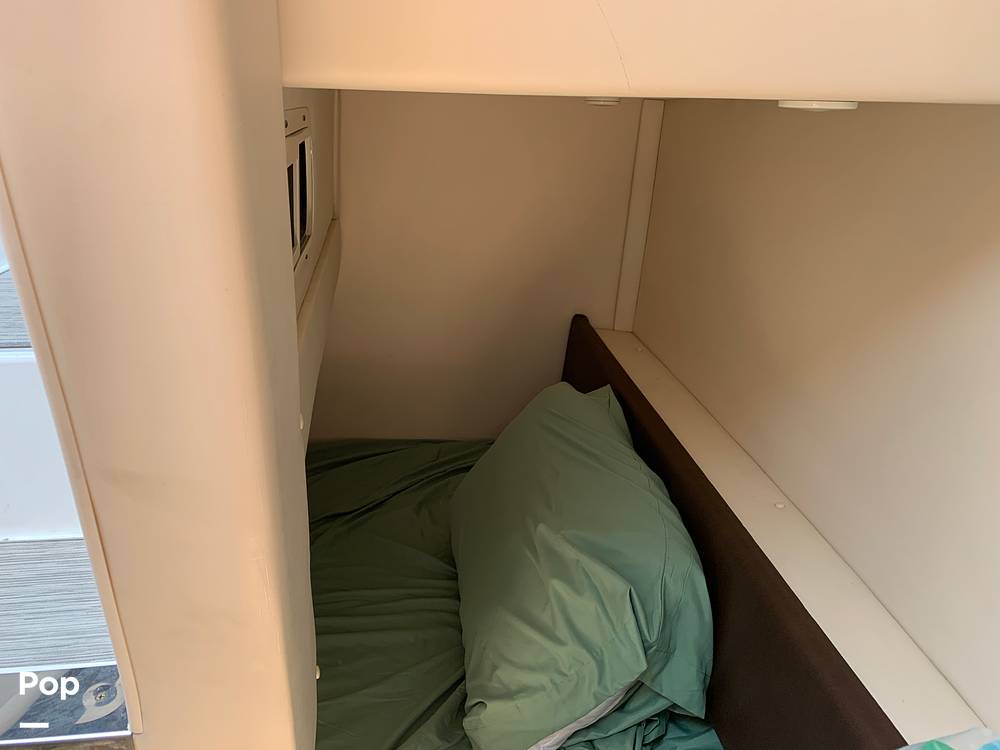 Slide: The Image of Sea Ray 260 Sundancer 2016 - 15680819