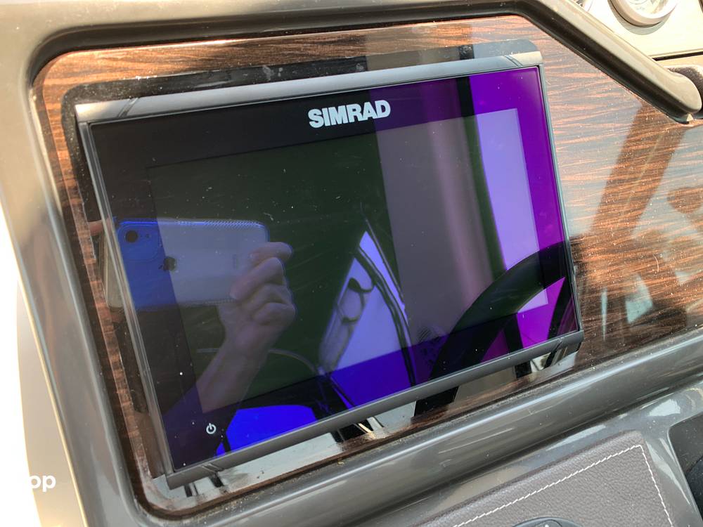 Slide: The Image of Sea Ray 260 Sundancer 2016 - 15681048