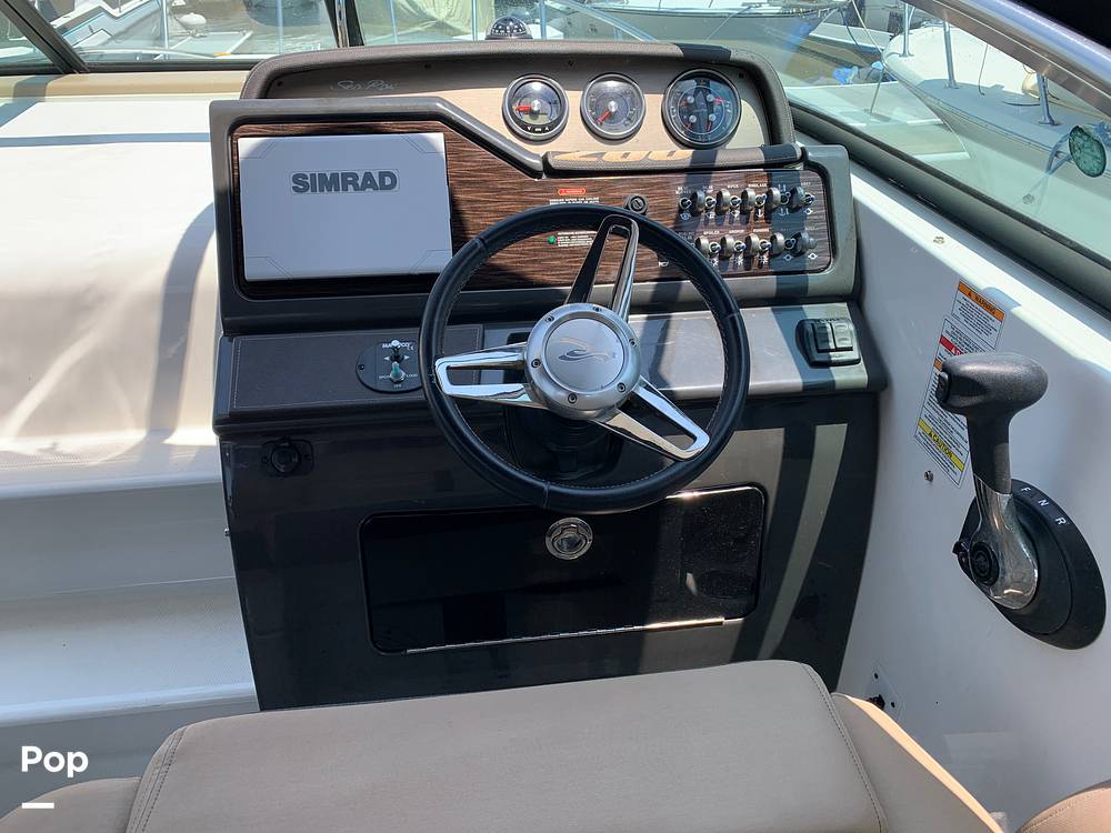 Slide: The Image of Sea Ray 260 Sundancer 2016 - 15681050