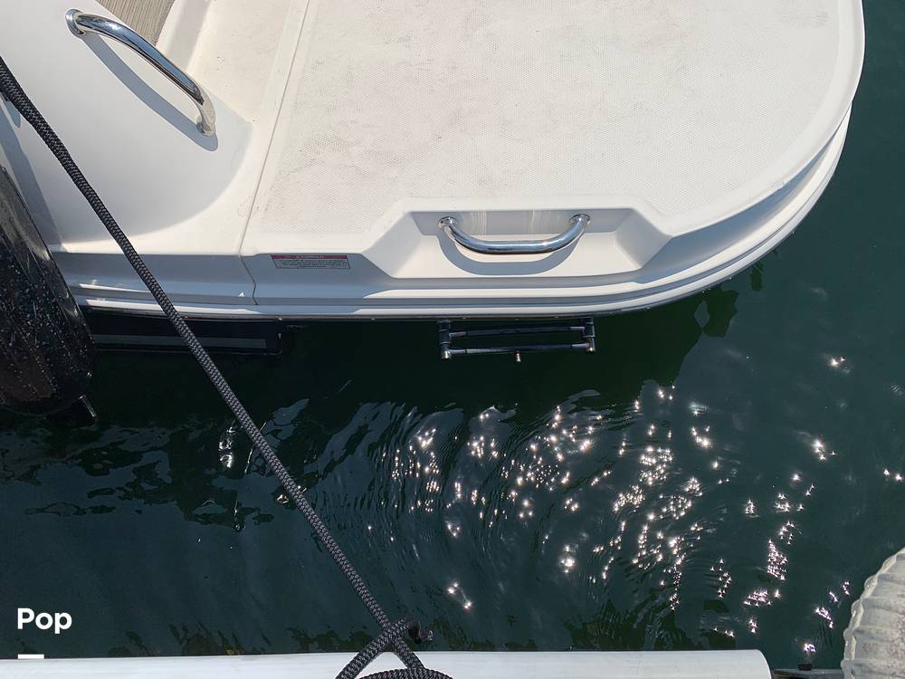 Slide: The Image of Sea Ray 260 Sundancer 2016 - 15680789