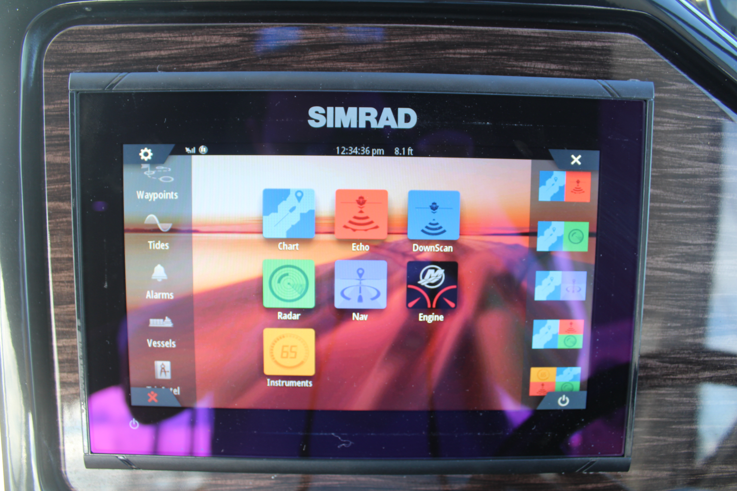 Slide: The Image of Sea Ray 260 SUNDANCER 2018 - 19