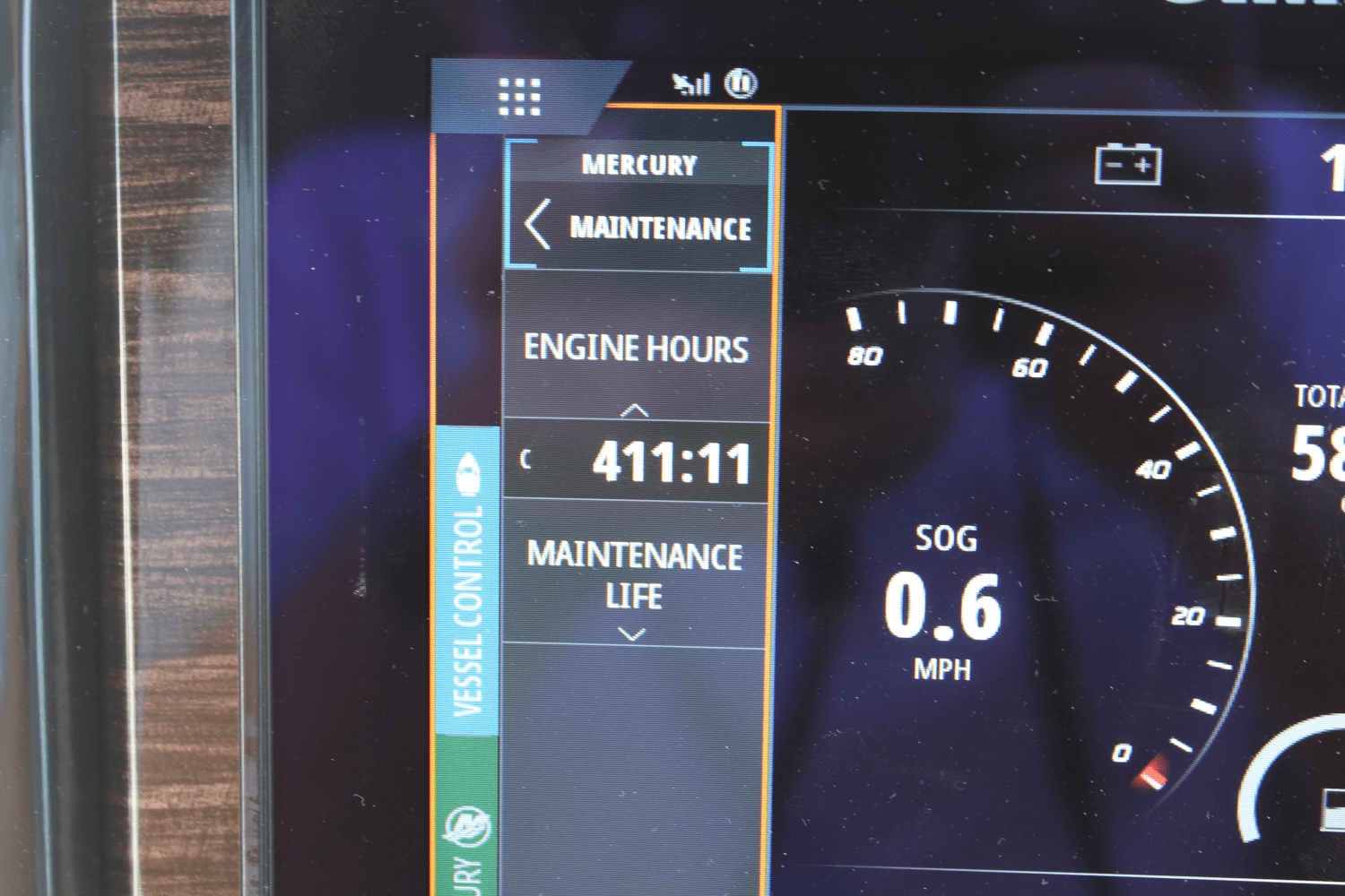 Slide: The Image of Sea Ray 260 SUNDANCER 2018 - 32