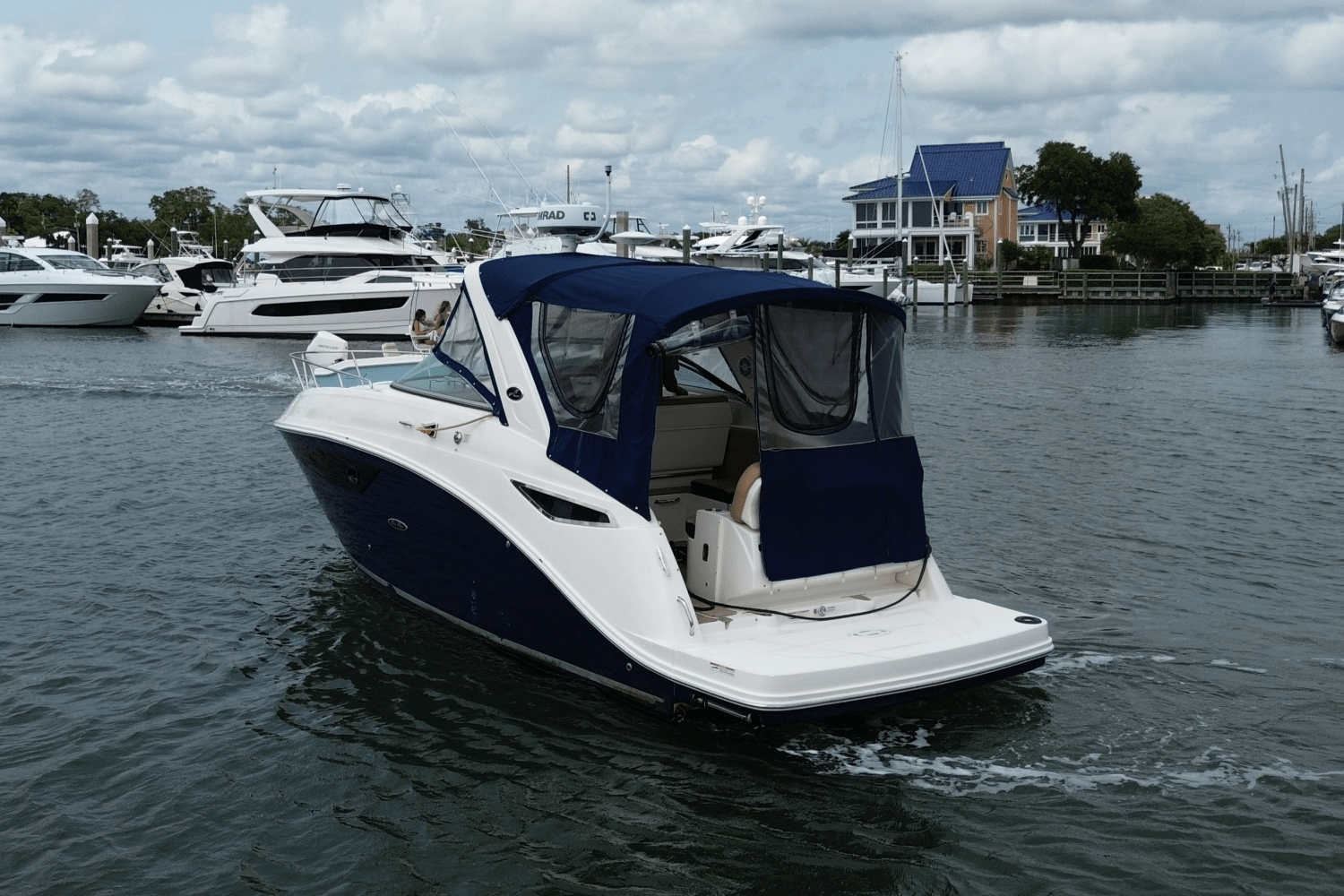 Slide: The Image of Sea Ray 260 SUNDANCER 2018 - 4