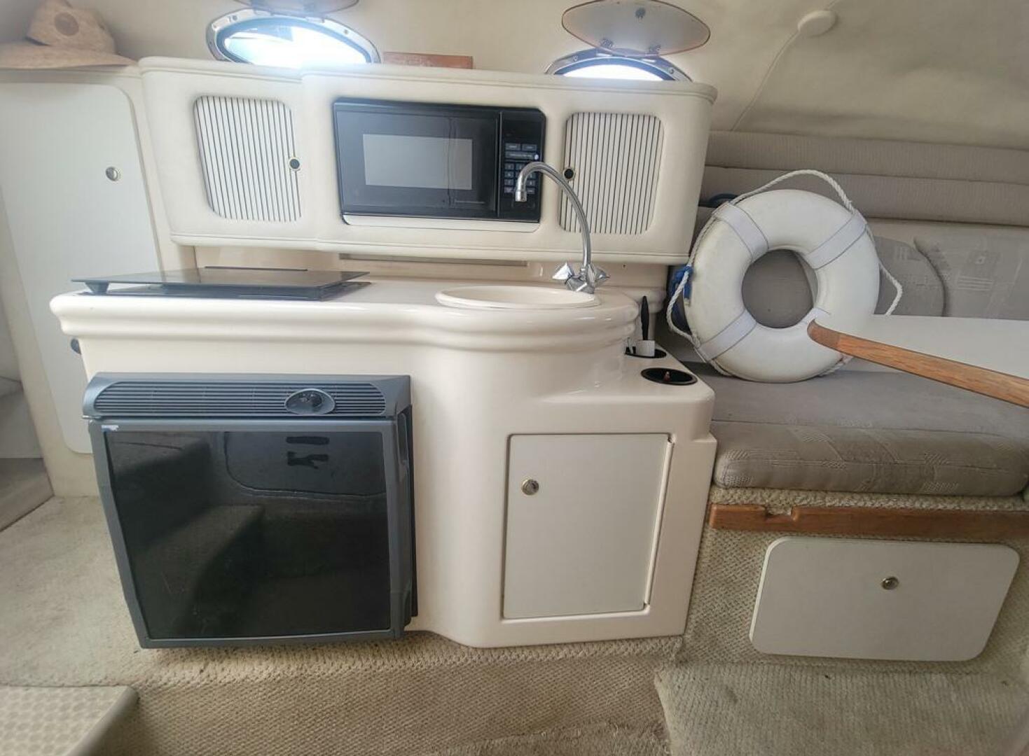 Slide: The Image of Sea Ray 260 Sundancer w Trailer 2002 - 4828080