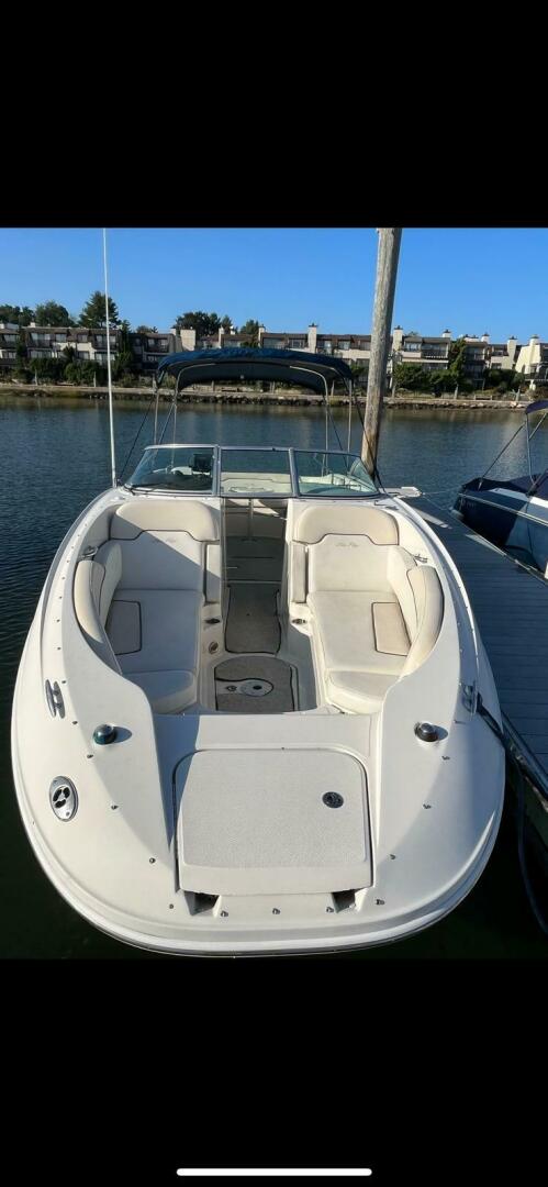 Slide: The Image of Sea Ray 260 Sundeck 2008 - 3995558
