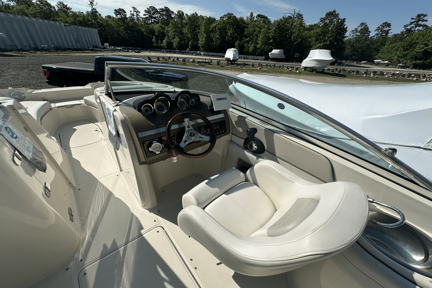 Slide: The Image of Sea Ray 260 SUNDECK 2010 - 13