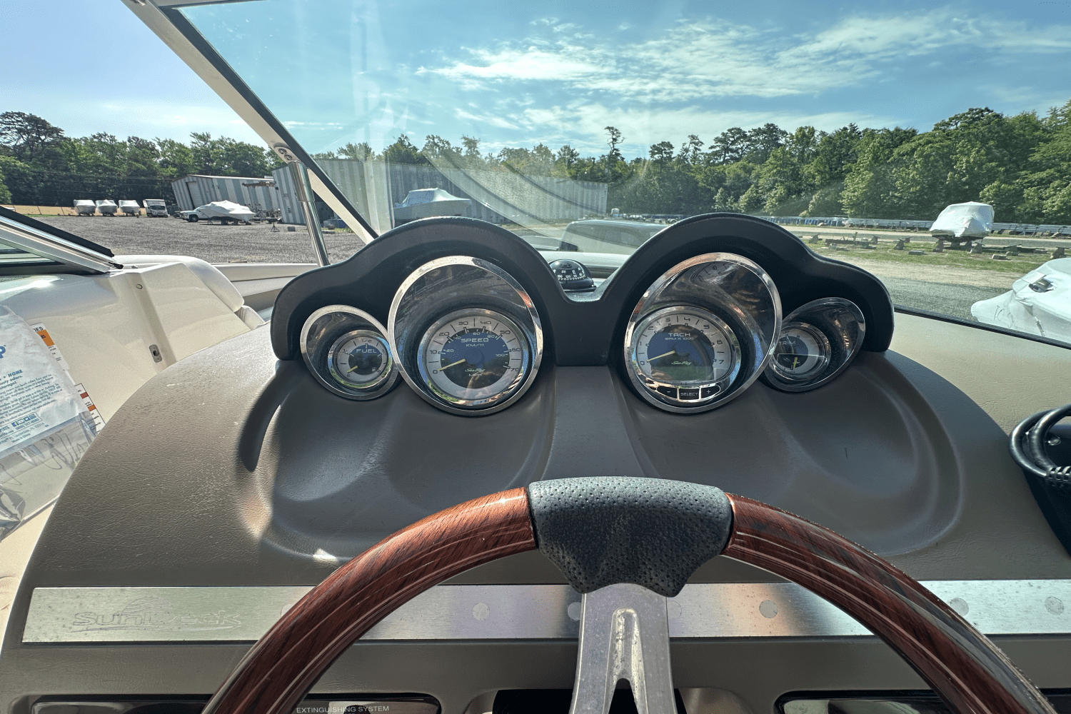 Slide: The Image of Sea Ray 260 SUNDECK 2010 - 15