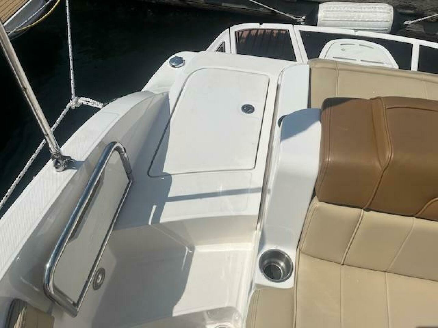 Slide: The Image of Sea Ray 26 Sundeck 2014 - 5415710