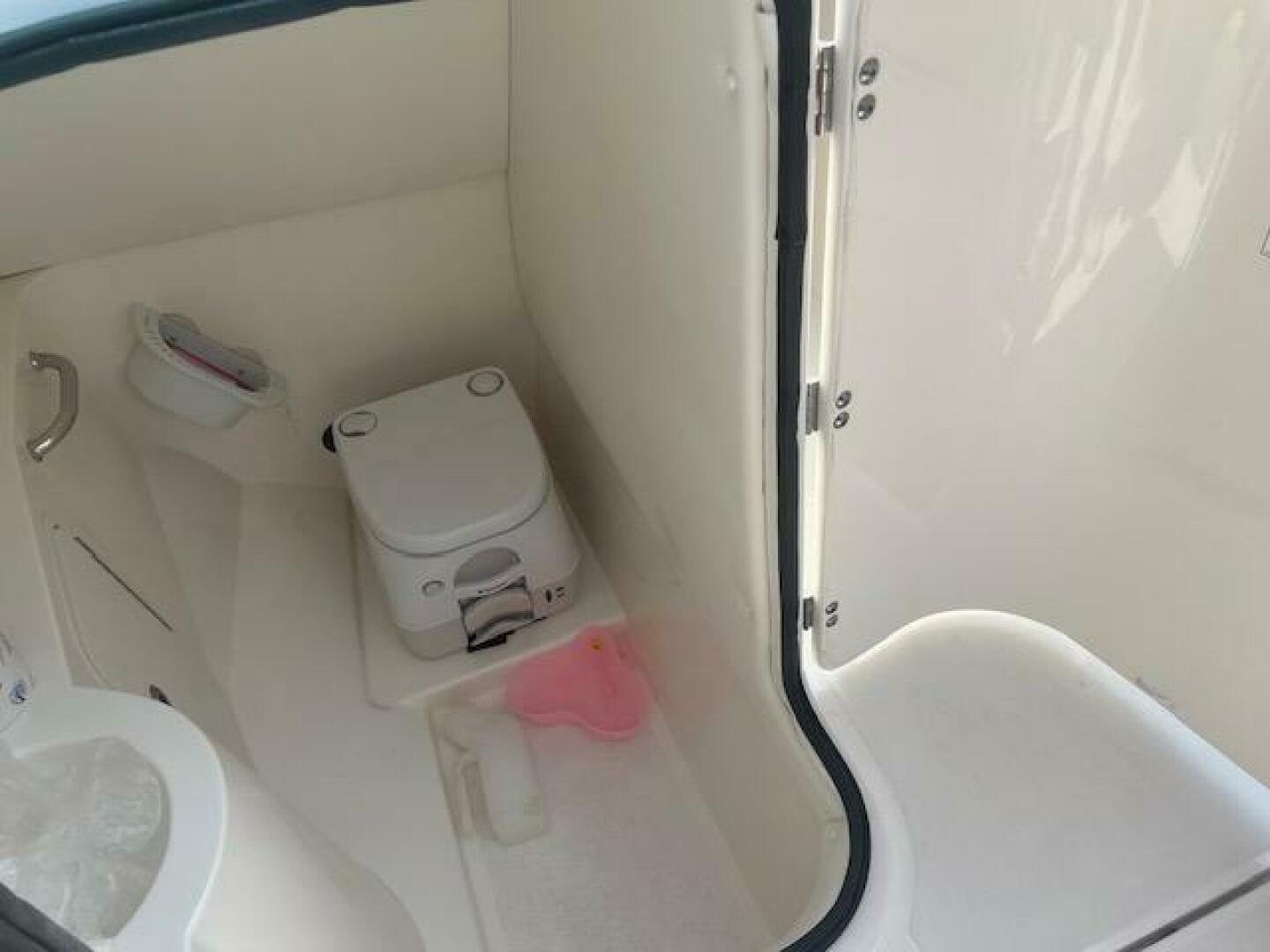 Slide: The Image of Sea Ray 26 Sundeck 2014 - 5415711