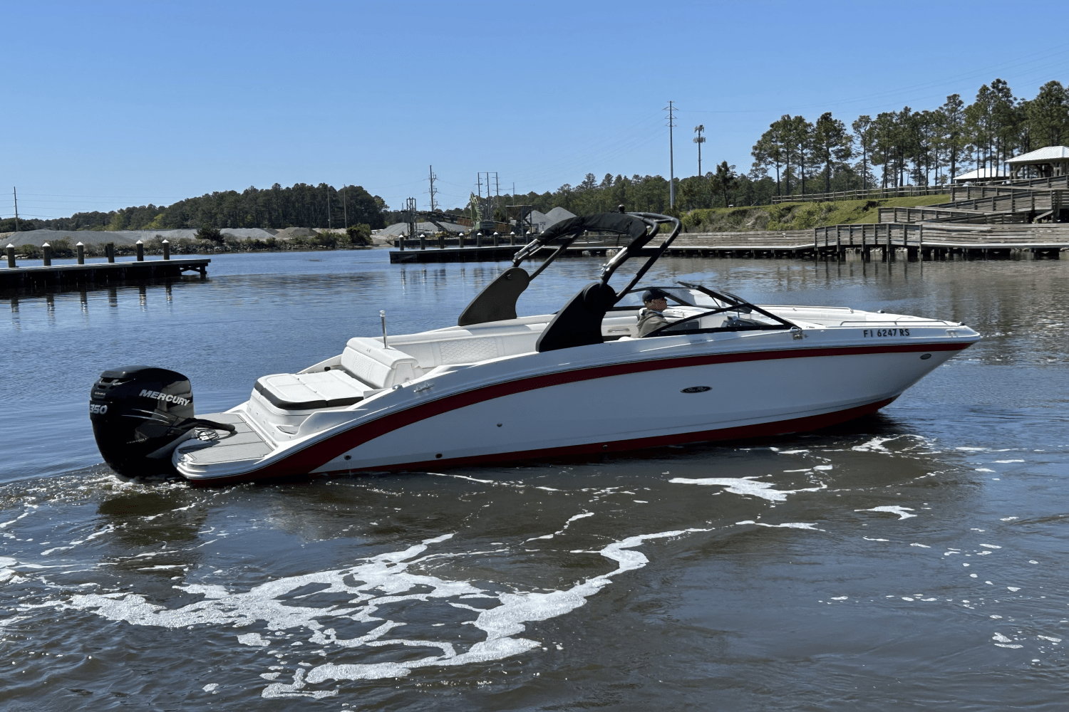 Slide: The Image of Sea Ray 270 SD-OB 2018 - 1