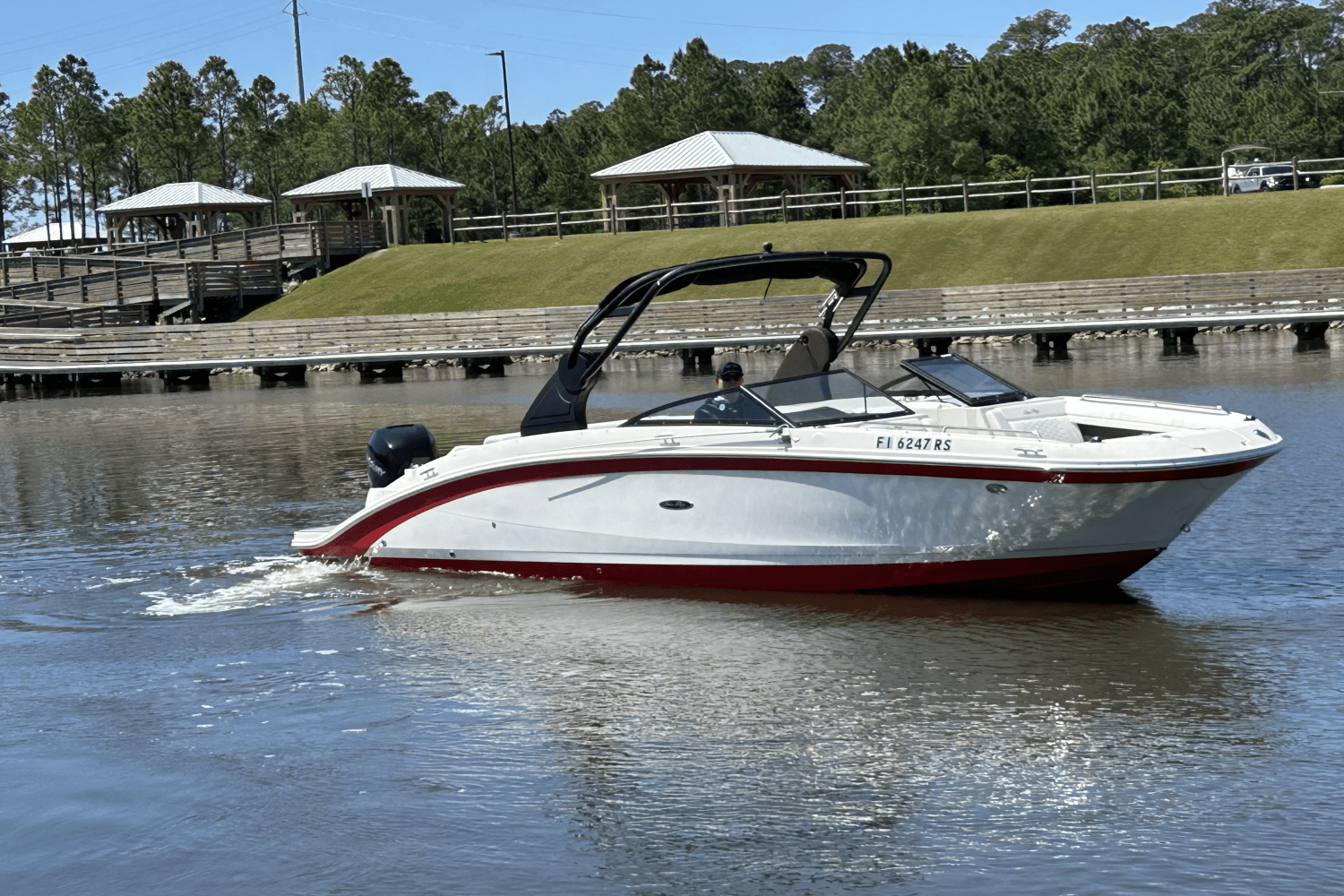 Slide: The Image of Sea Ray 270 SD-OB 2018 - 2