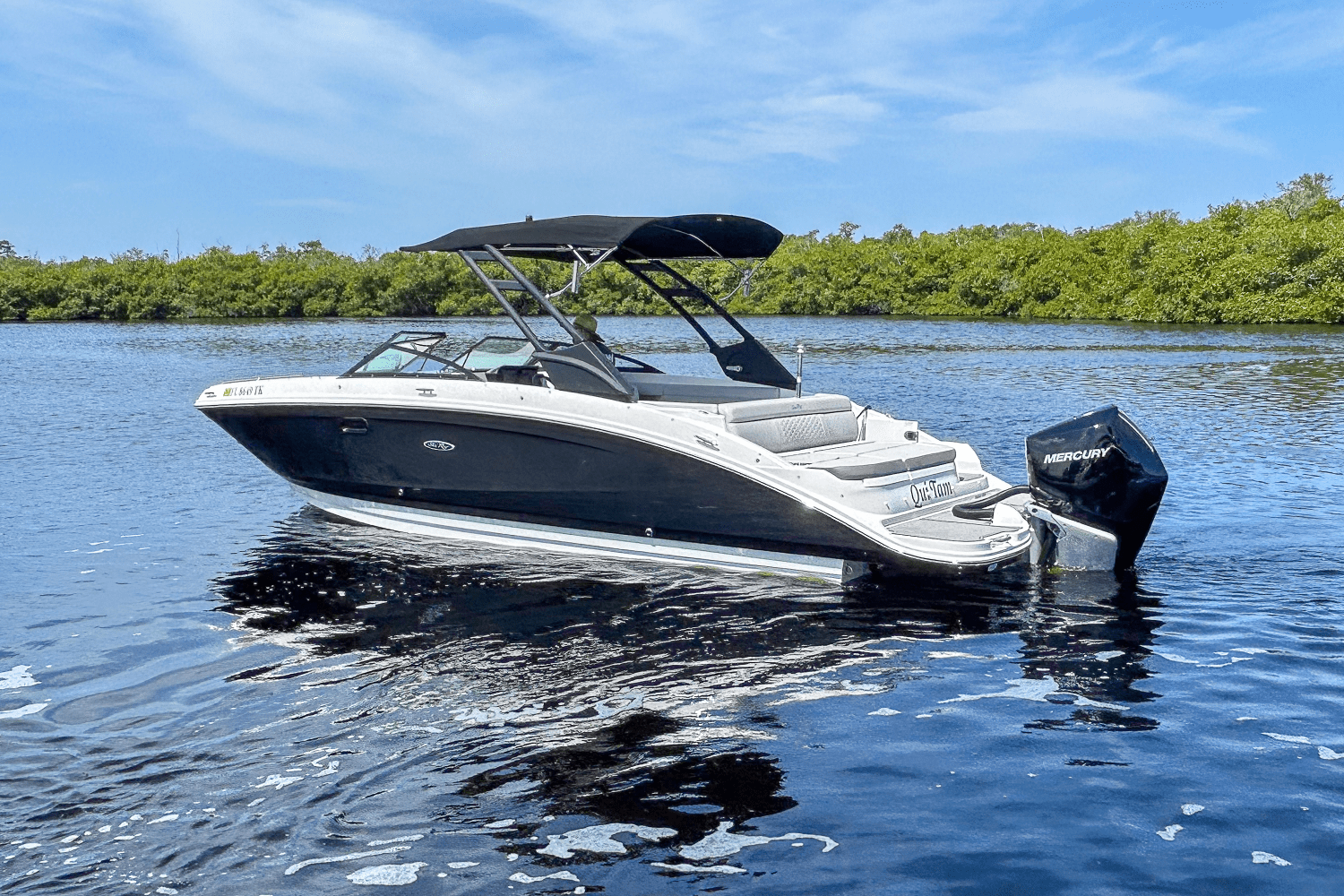 Slide: The Image of Sea Ray 270 SDX OUTBOARD 2023 - 11