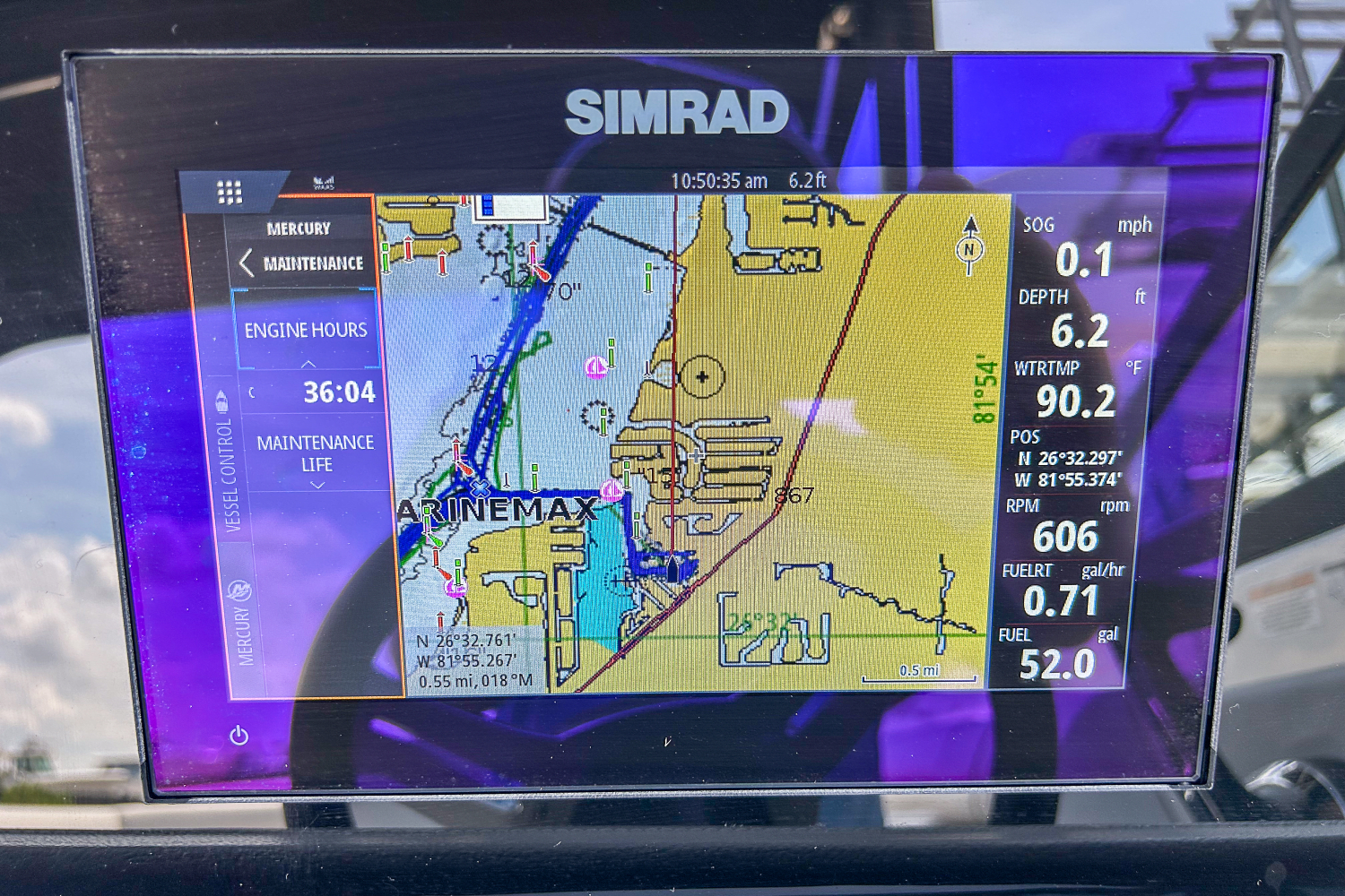 Slide: The Image of Sea Ray 270 SDX OUTBOARD 2023 - 25