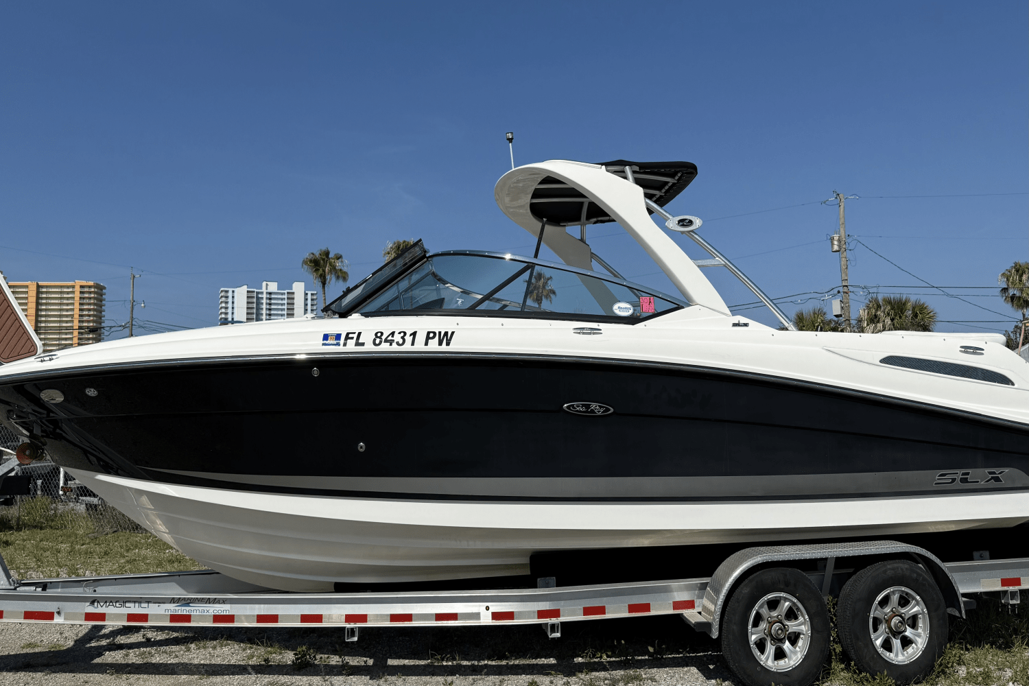Slide: The Image of Sea Ray 270 SELECT 2008 - 1