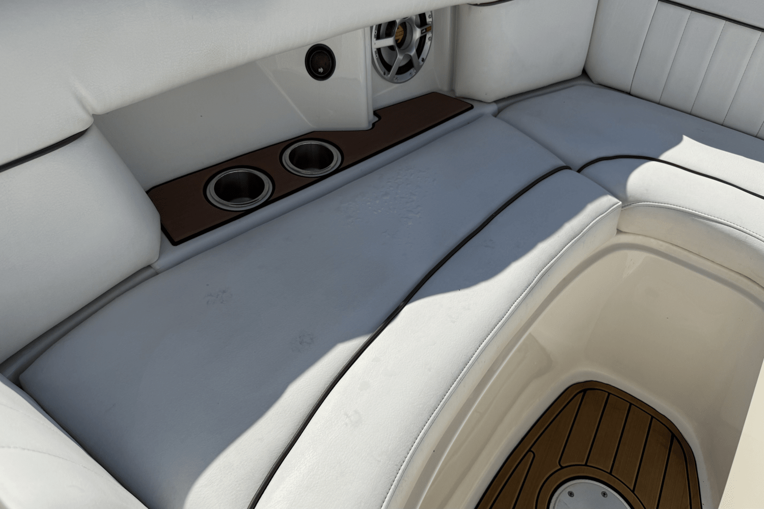 Slide: The Image of Sea Ray 270 SELECT 2008 - 11