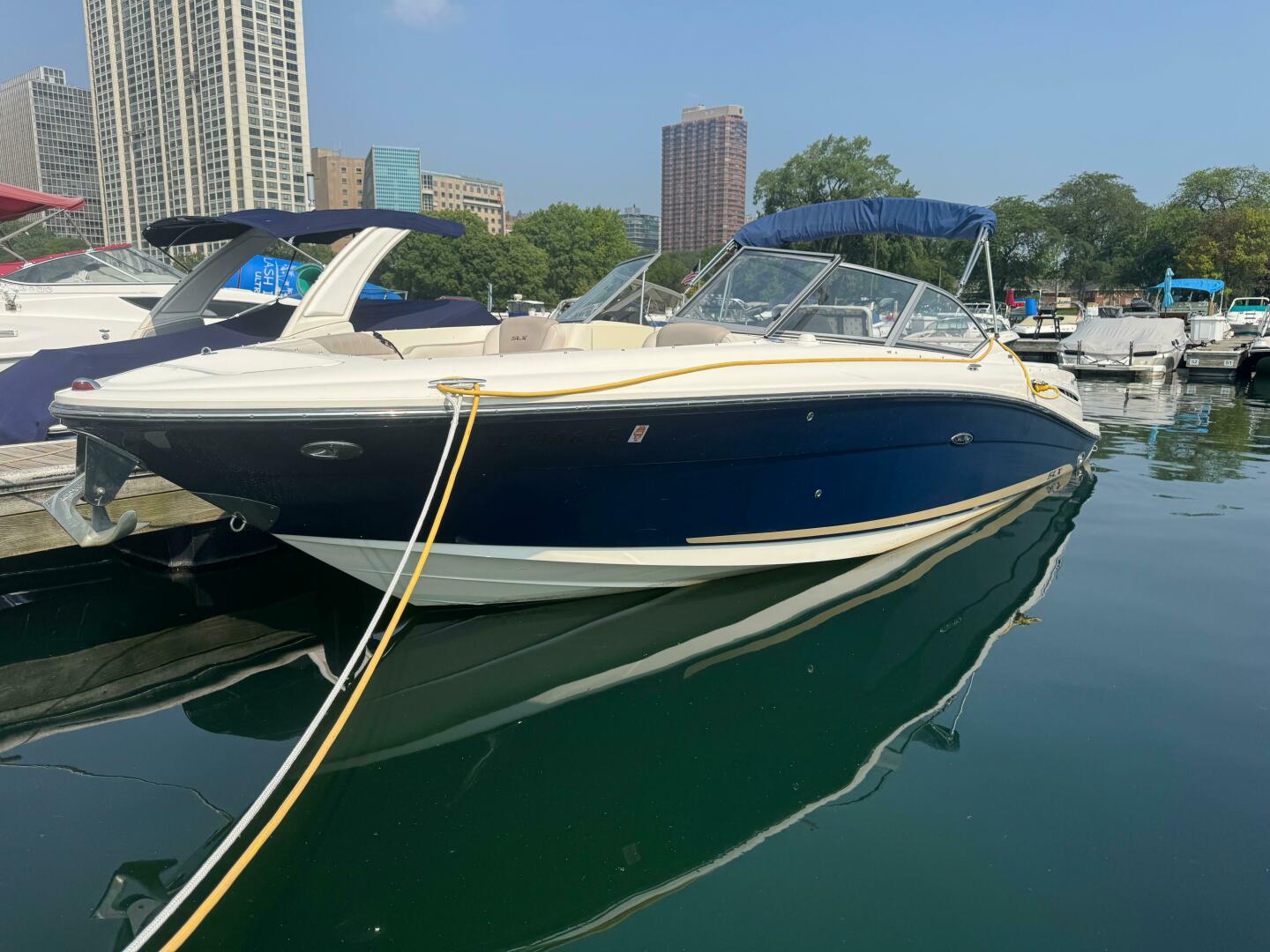 Slide: The Image of Sea Ray 270 SLX 2005 - 5488505