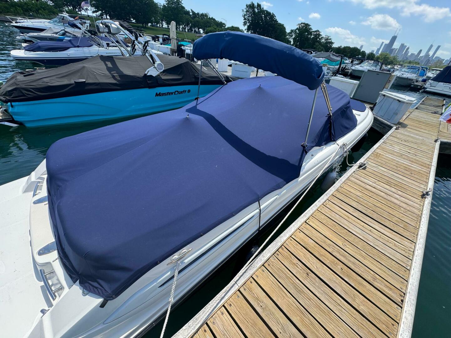 Slide: The Image of Sea Ray 270 SLX 2005 - 5488524