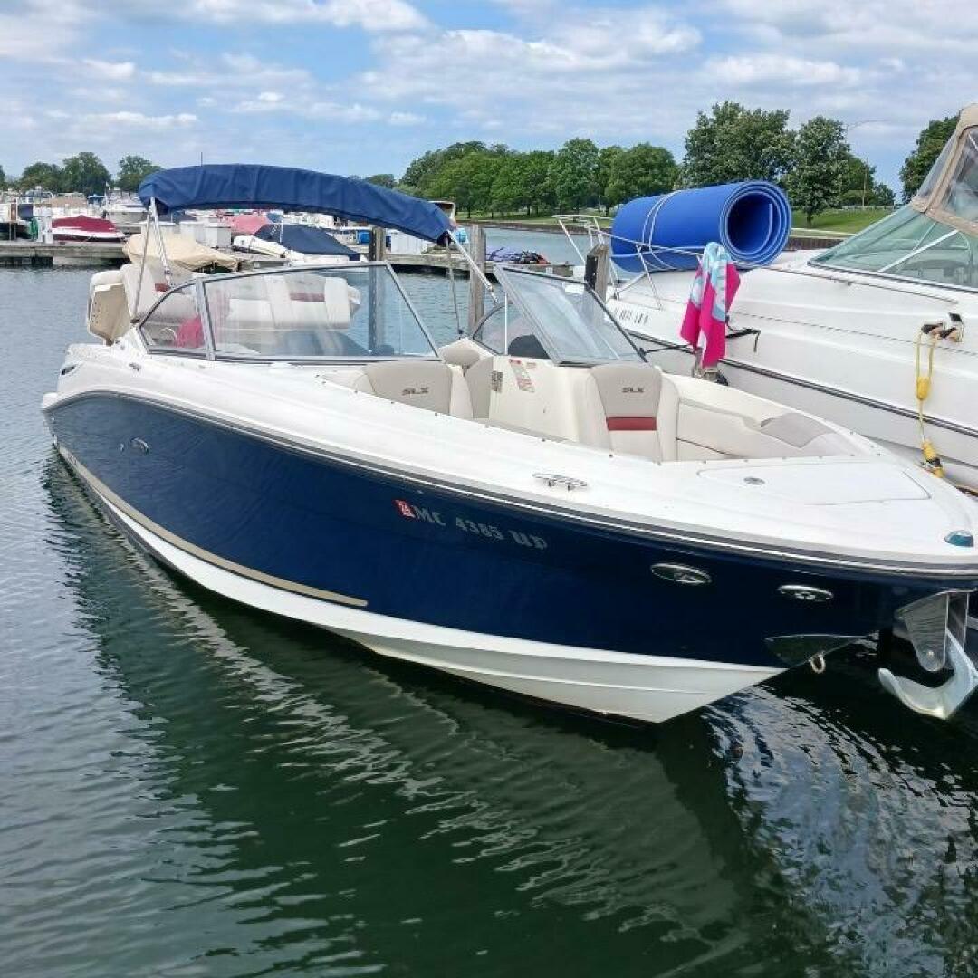 Slide: The Image of Sea Ray 270 SLX 2005 - 5488526