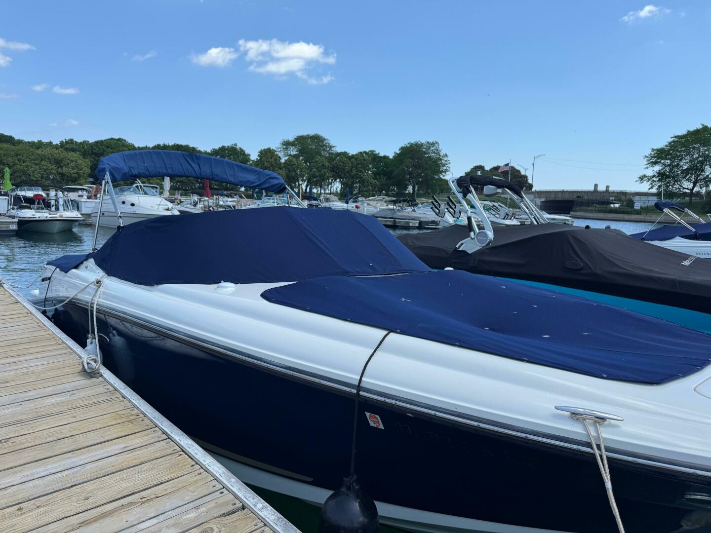 Slide: The Image of Sea Ray 270 SLX 2005 - 5488528