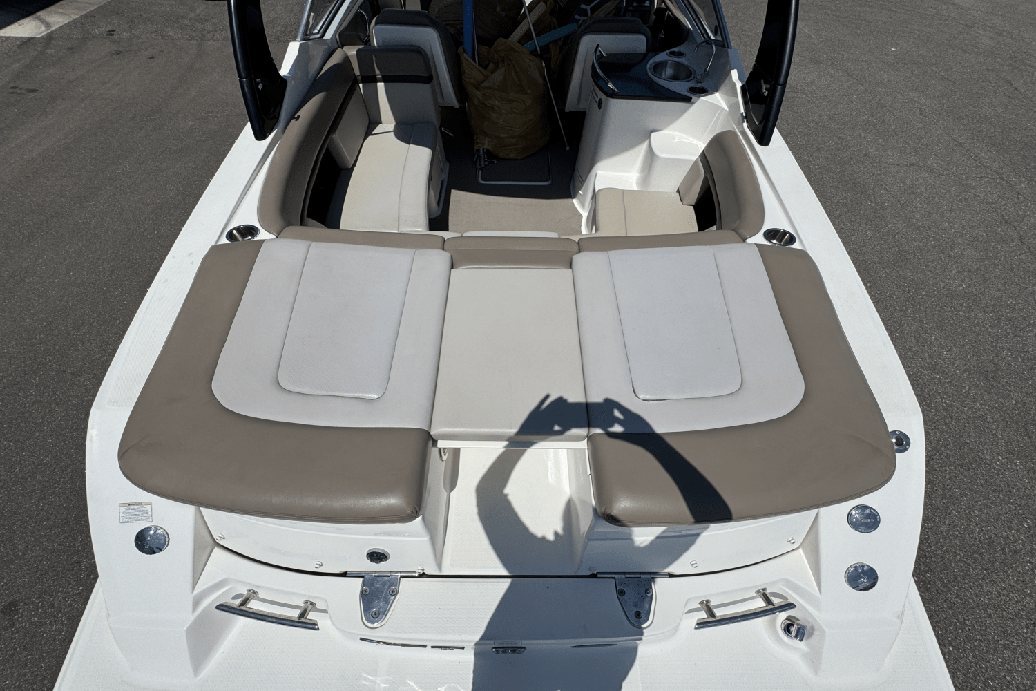 Slide: The Image of Sea Ray 270 SLX 2012 - 11