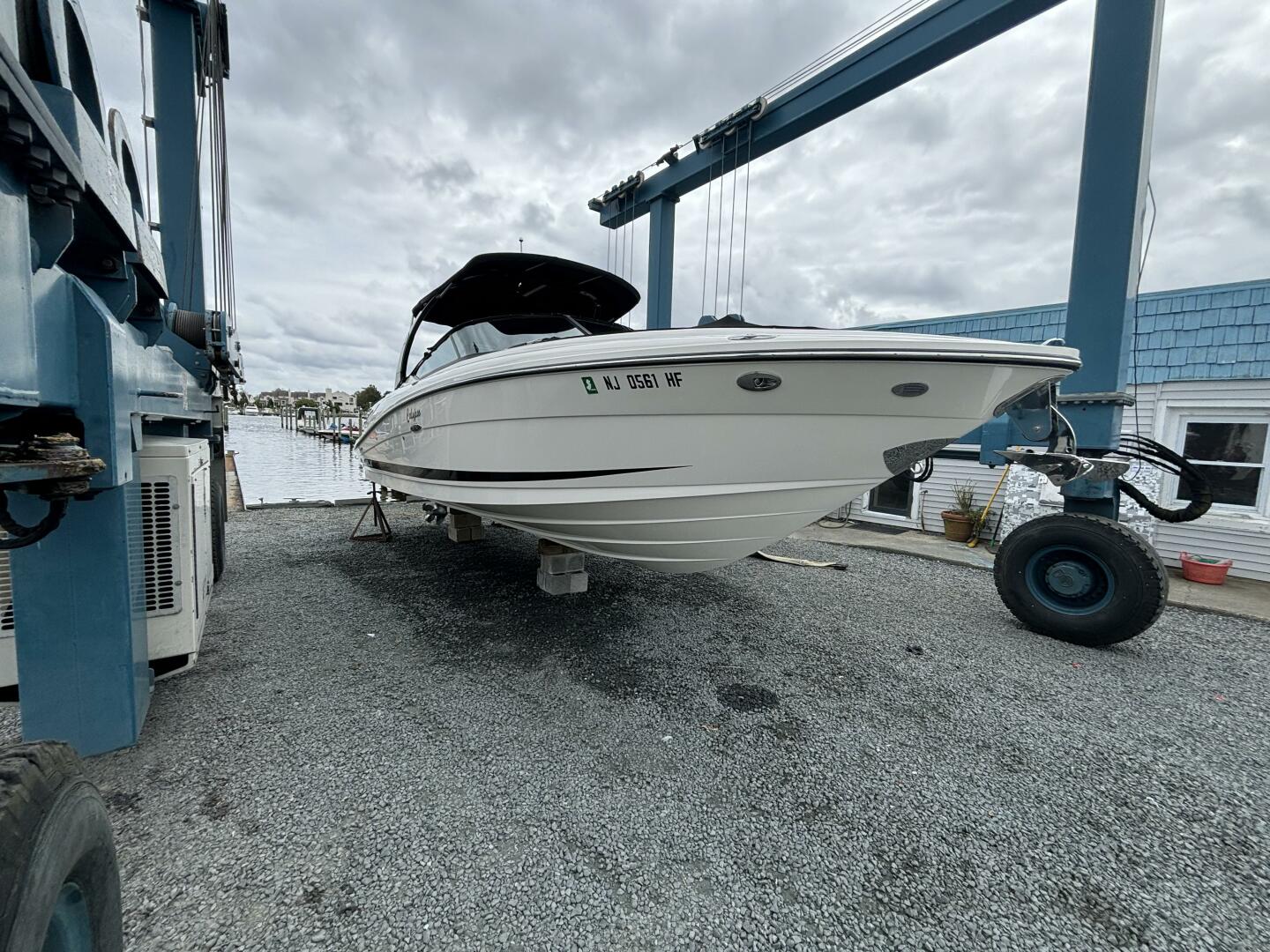 Slide: The Image of Sea Ray 270 SLX 2013 - 4768750