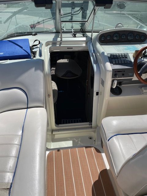 Slide: The Image of Sea Ray 270 SUNDANCER 1996 - 12