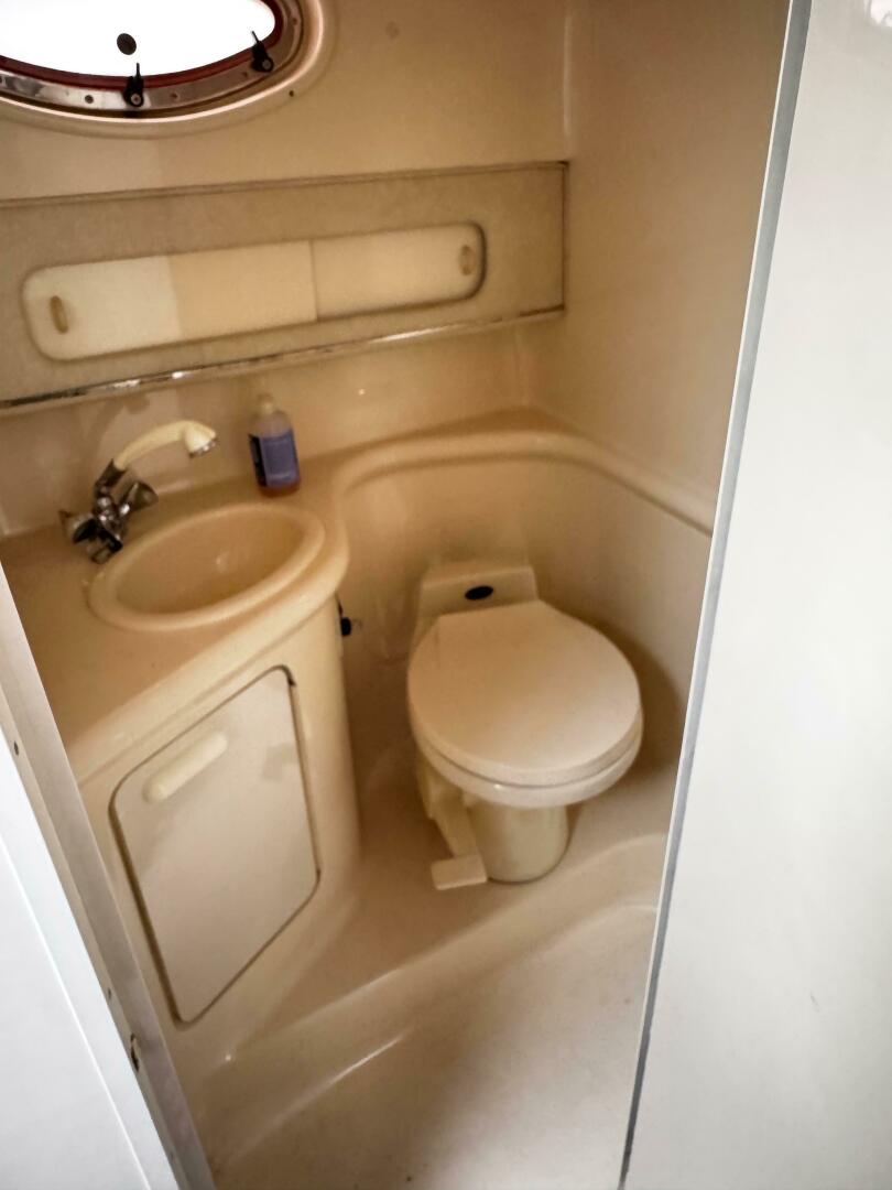 Slide: The Image of Sea Ray 270 Sundancer 1997 - 5488705