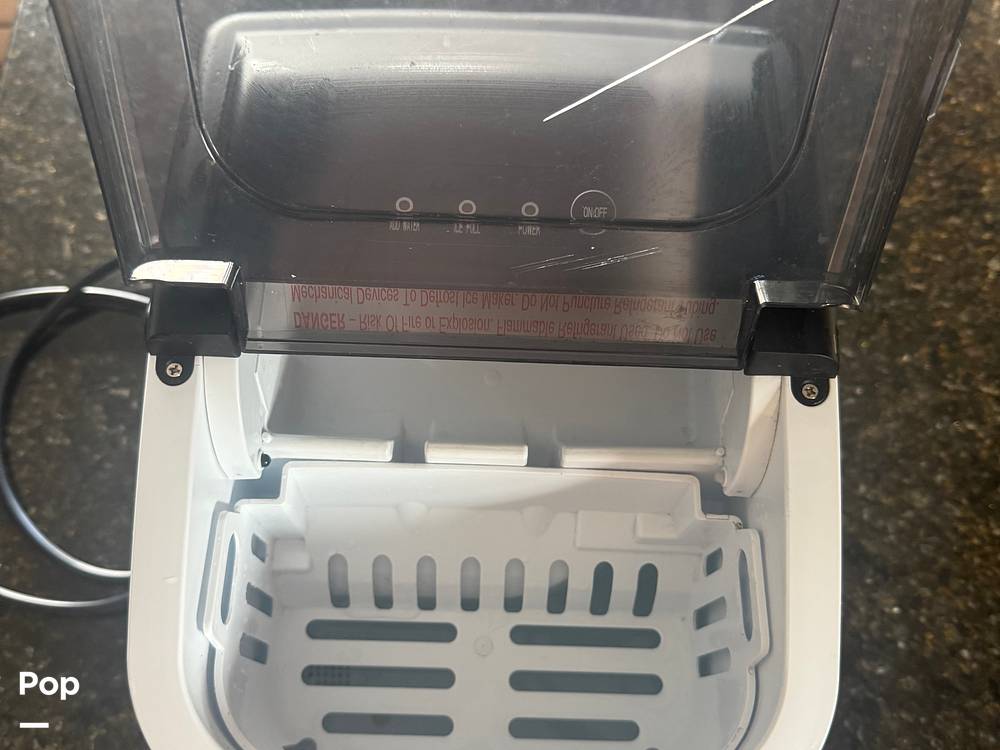 Slide: The Image of Sea Ray 270 Sundancer 1998 - 15473236