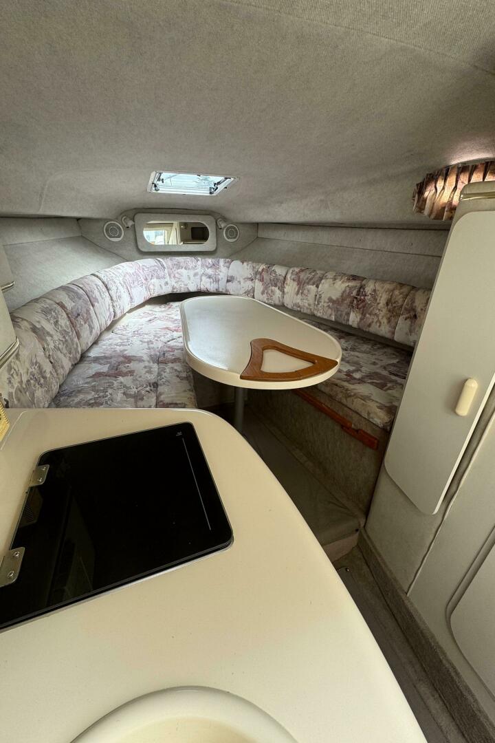 Slide: The Image of Sea Ray 270 Sundancer 1998 - 5346701