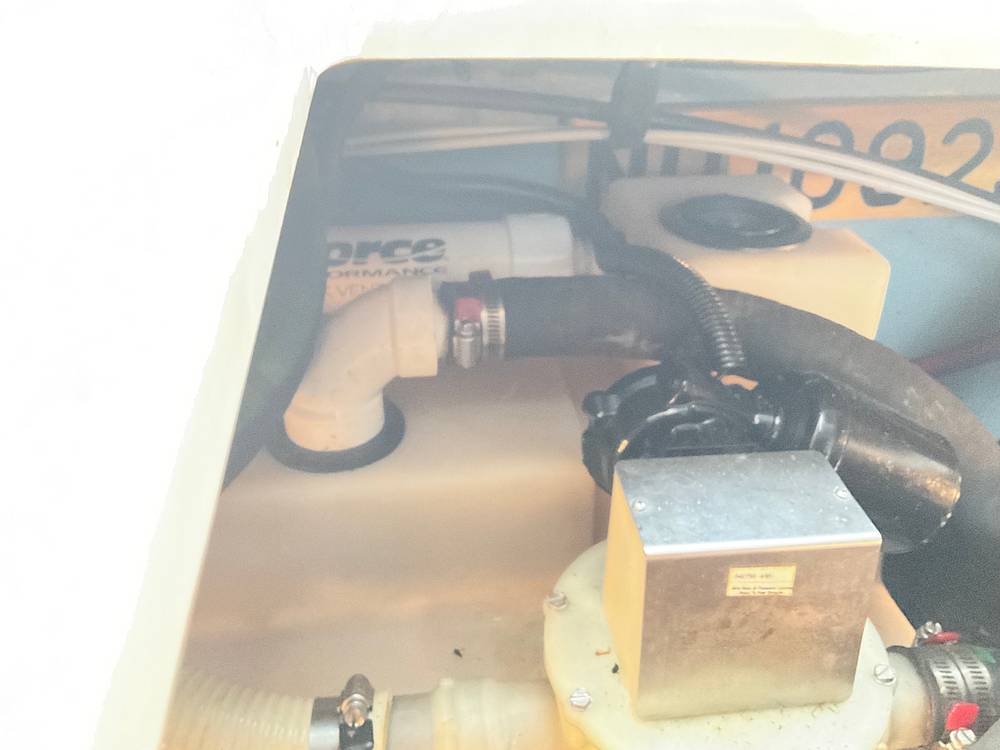 Slide: The Image of Sea Ray 270 Sundancer 2000 - 15582718
