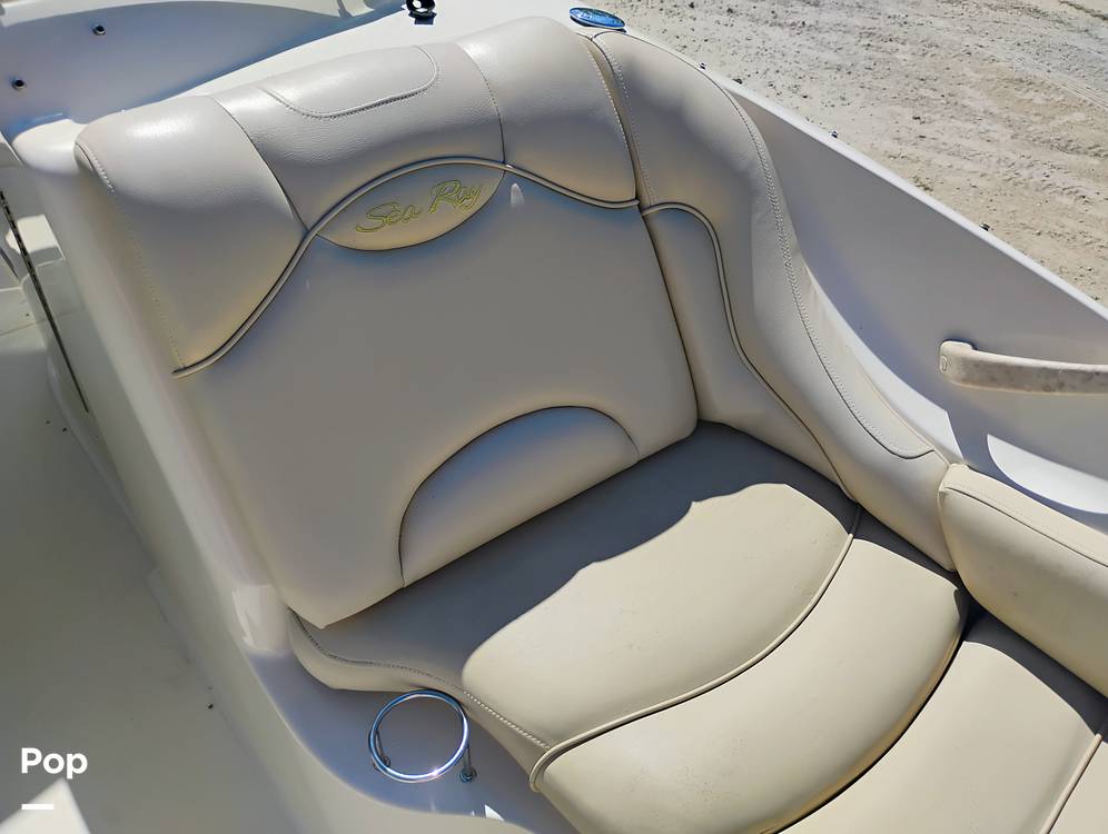 Slide: The Image of Sea Ray 270 Sundeck 2002 - 15161118