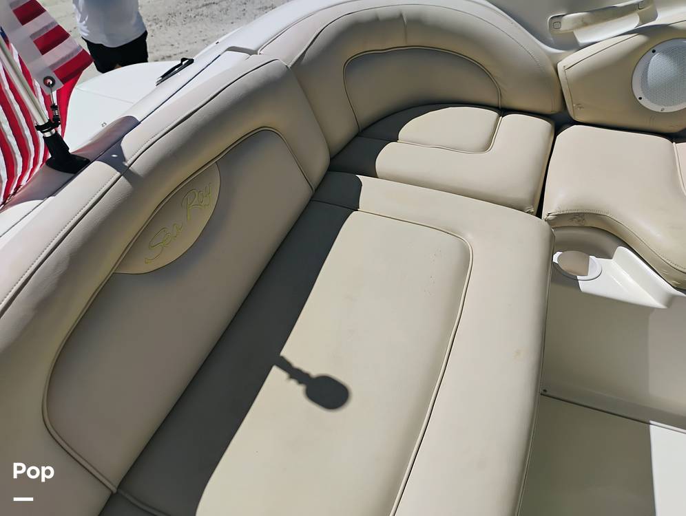 Slide: The Image of Sea Ray 270 Sundeck 2002 - 15161023