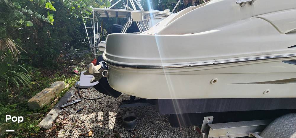 Slide: The Image of Sea Ray 270 Sundeck 2002 - 13702253
