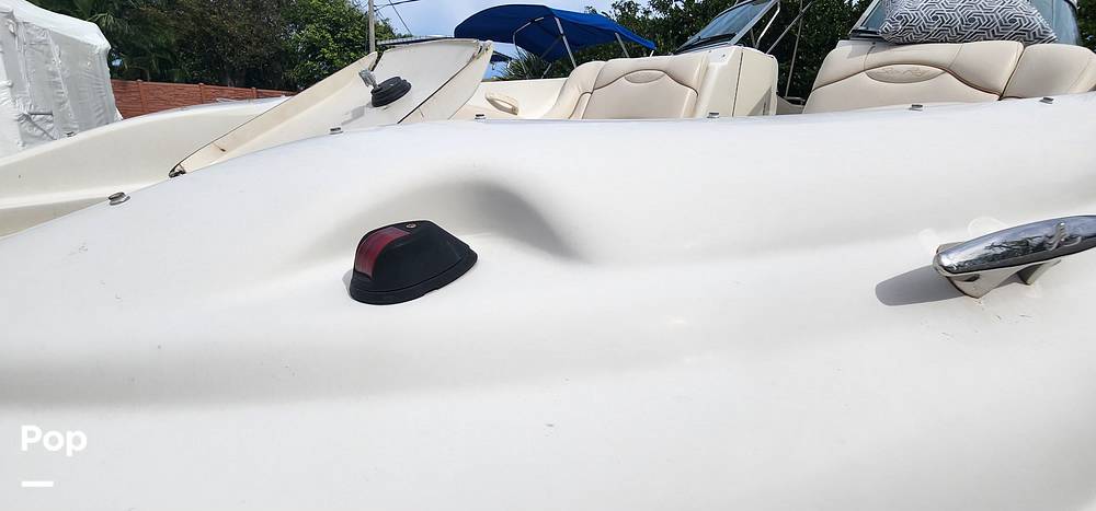 Slide: The Image of Sea Ray 270 Sundeck 2002 - 13702266