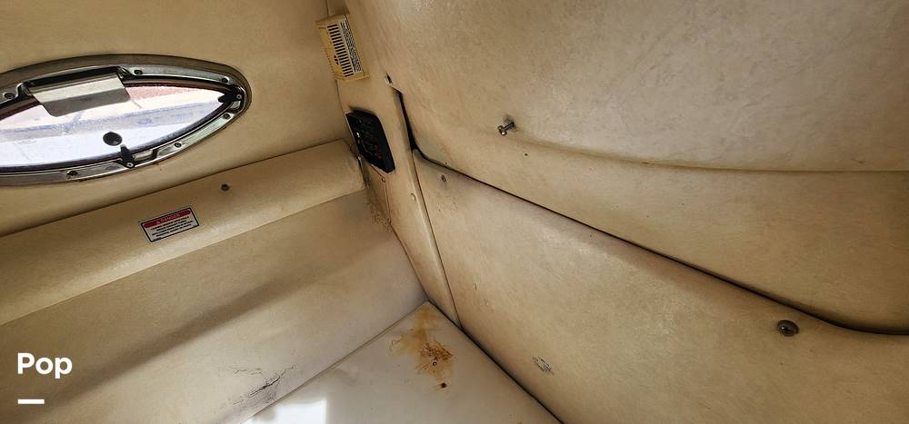 Slide: The Image of Sea Ray 270 Sundeck 2002 - 13702313