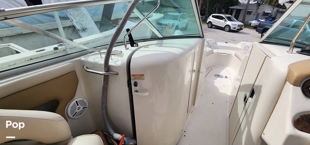 Slide: The Image of Sea Ray 270 Sundeck 2002 - 13702317