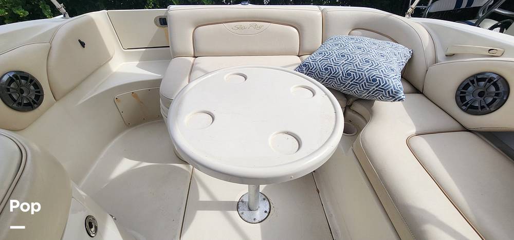 Slide: The Image of Sea Ray 270 Sundeck 2002 - 13702338