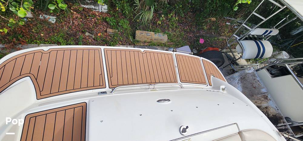 Slide: The Image of Sea Ray 270 Sundeck 2002 - 13702419