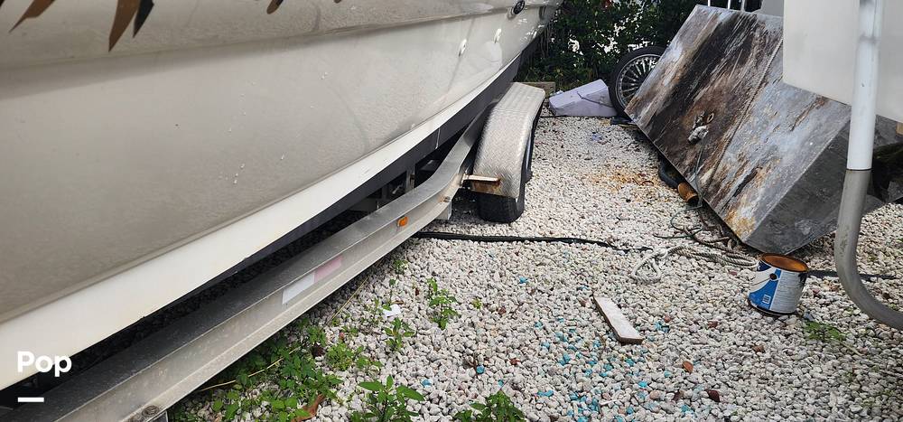 Slide: The Image of Sea Ray 270 Sundeck 2002 - 13702430