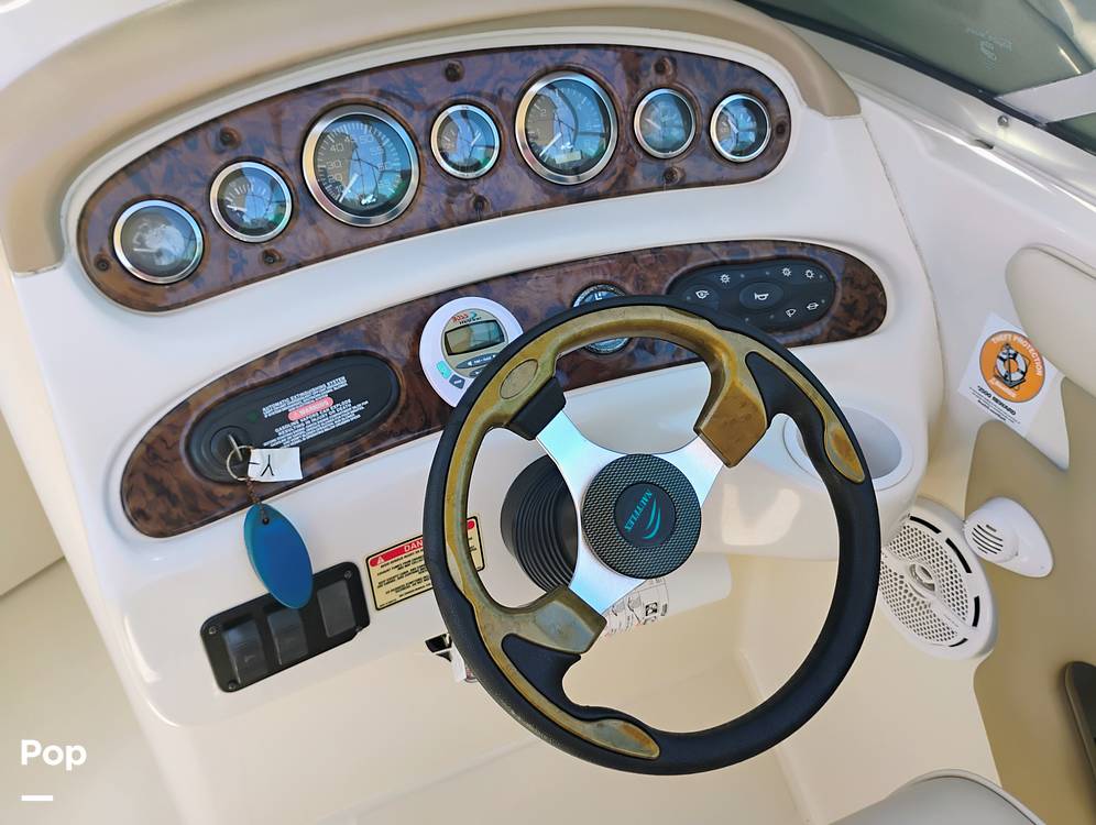 Slide: The Image of Sea Ray 270 Sundeck 2002 - 15161050